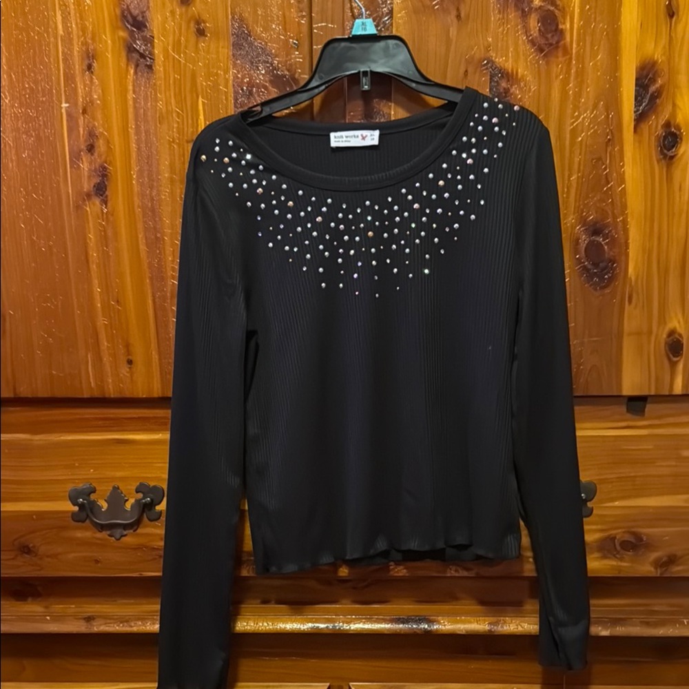 BRAND NEW GIRLS LONG SLEEVE SHIRT SIZE 16! NWT! SMOKE FREE HOME.